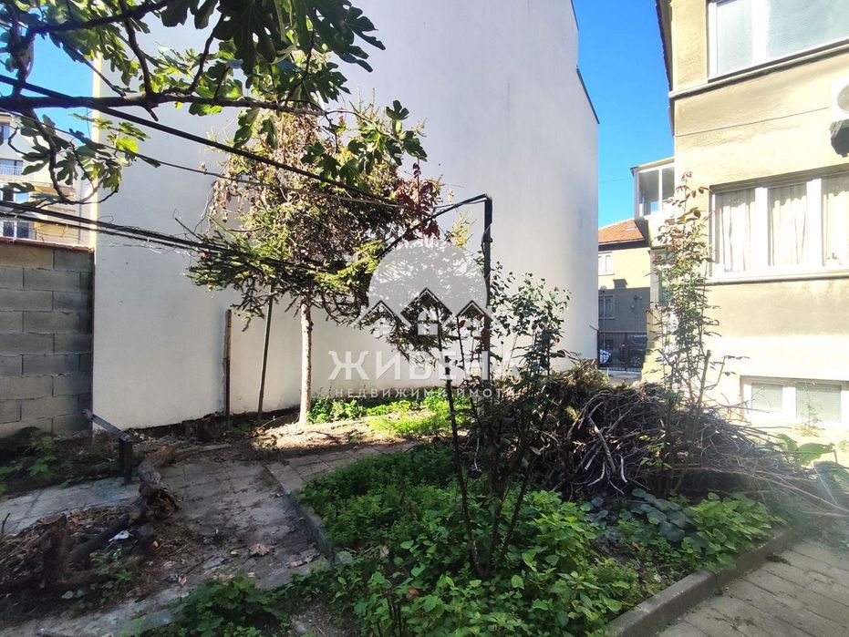 Продава се Къща в Варна, Операта - 120 кв.м за 1212 €/кв.м - Снимка #6