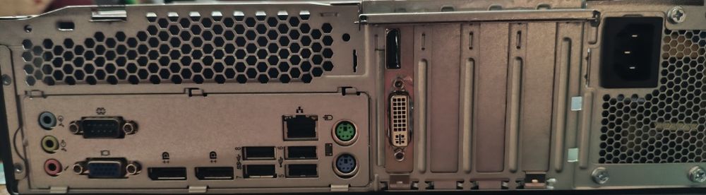 компютър Intel Ram8Gb NVME m.2 SSD Lenovo M710s SFF