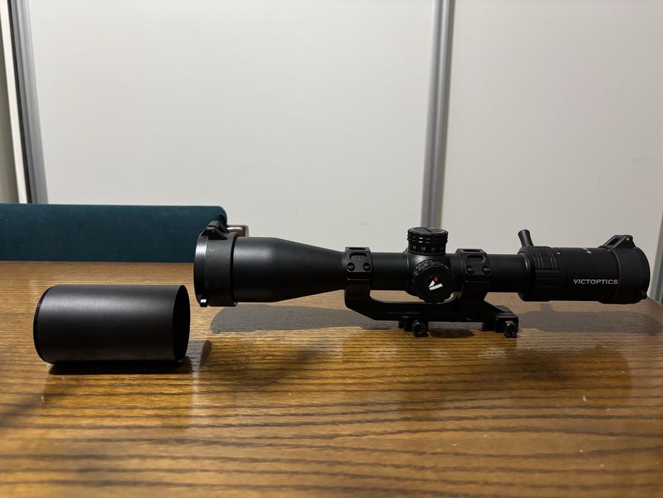 Luneta Victoptics 4-16x44 + Giessele