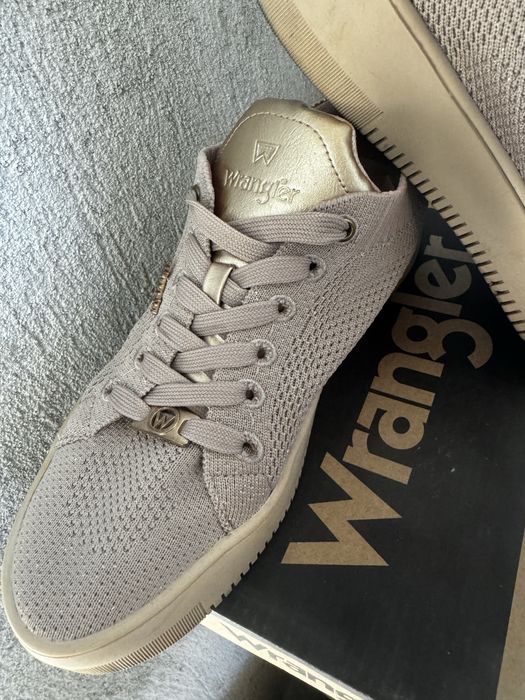 Дамски маратонки Wrangler