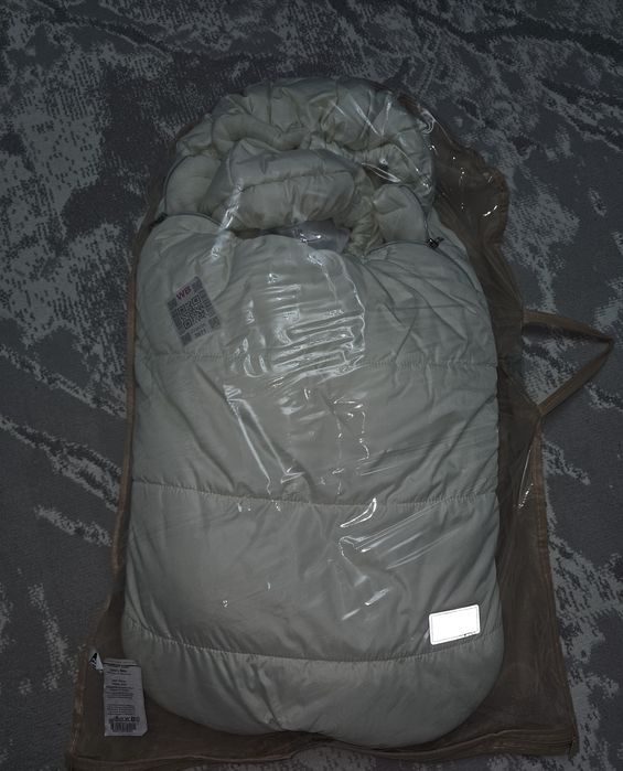 Продам комбинезон детский