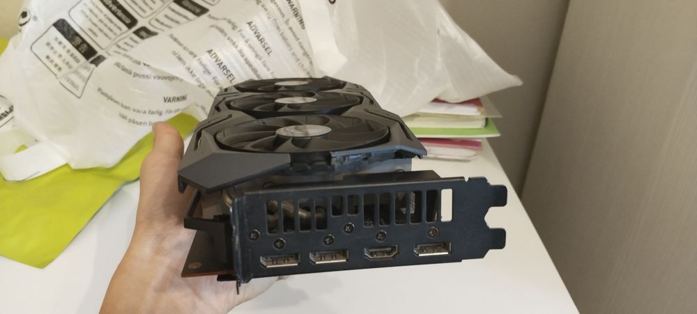 Видеокарта rx 5700 xt