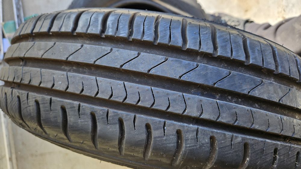 2бр Гуми 155 70 13 фалкен дот 20