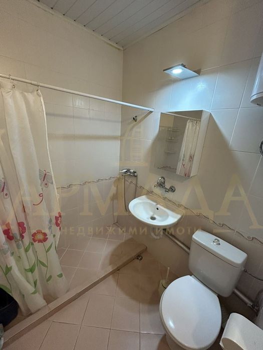 Дава се под наем Двустаен апартамент в Пловдив, Кючук Париж - 46 кв.м за 250 € - Снимка #5