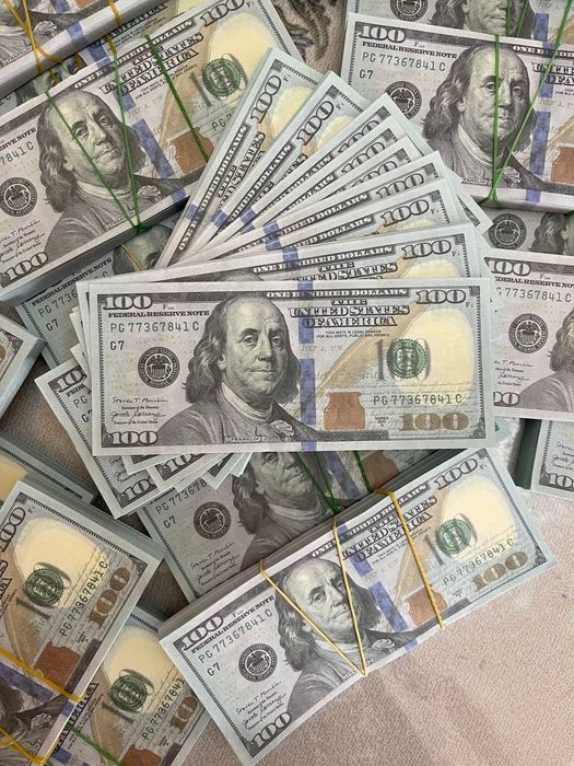 Suvenir pullar bayram uchun Купюра Сувенир Валюта 100 доллар.