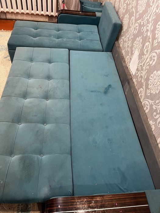 Продам диван в хорошем состоянии