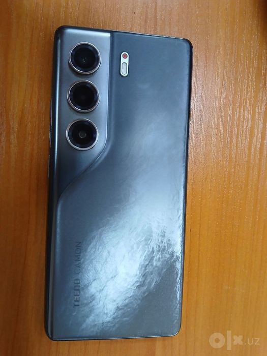 Tecno coman 40 pro 5g