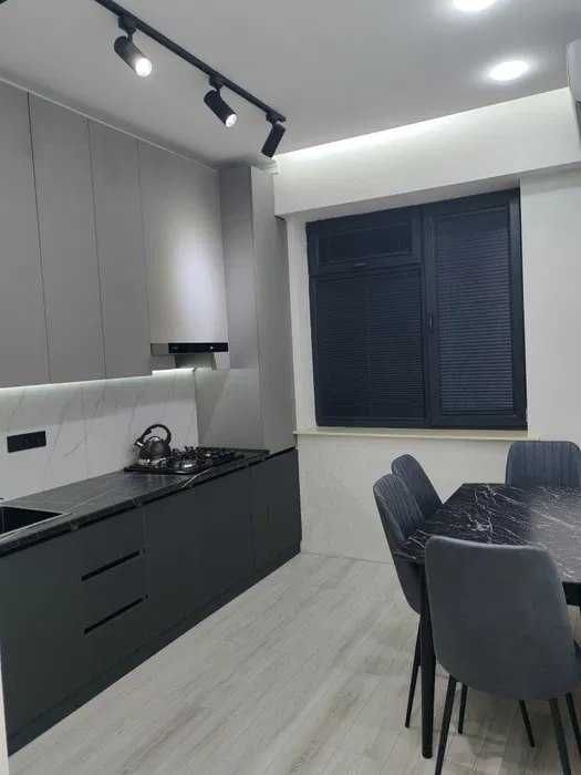 Сдаётся красивая 2-х комнатная квартира на Чиланзаре Ц-квартал