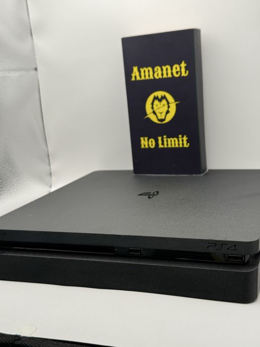 PlayStation 4 Slim Disc 512GB CA NOU Model: CUH-2216A si 2 Controlare.