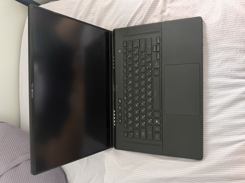 asus rog zephyrus g16 2023