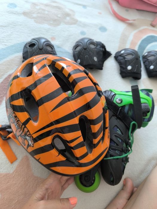 Роликовые коньки reaction