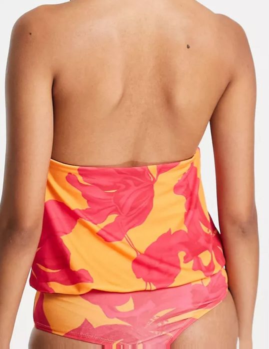 Top Asos marimea 36. Nou, cu eticheta