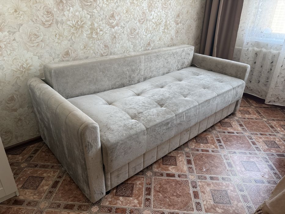 Продаю раскладной диван