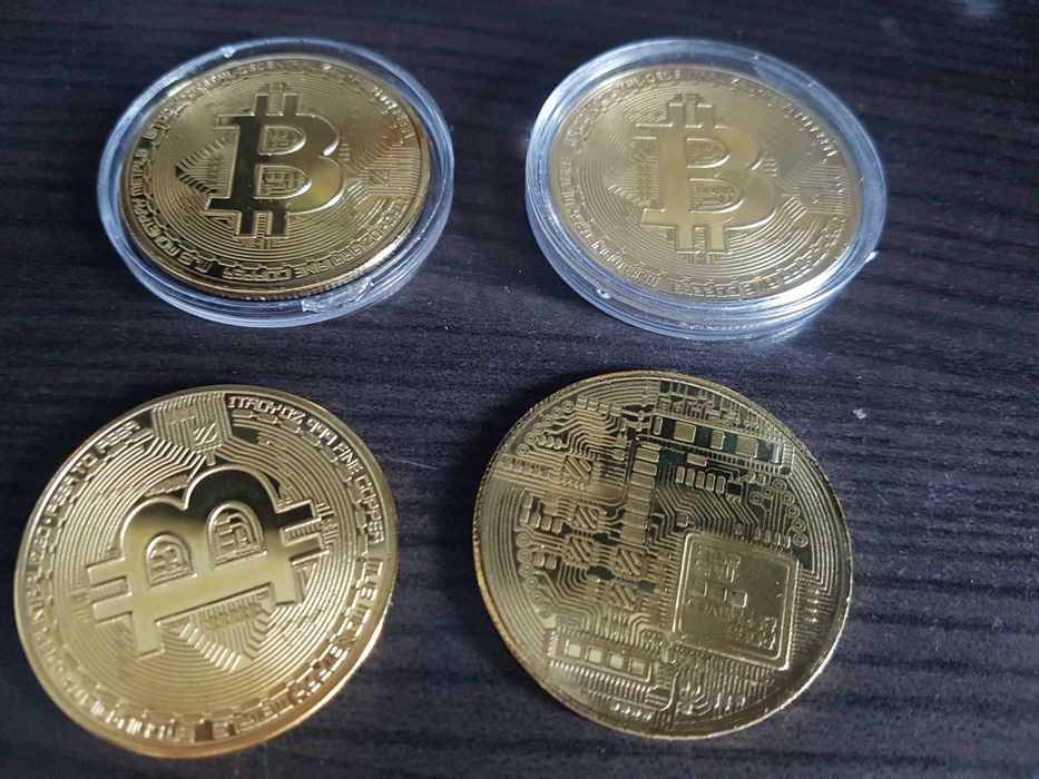 Moneda crypto pentru colectionari, GMO, Bitcoin, aurie