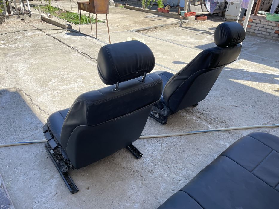 Продам запчасти на е39