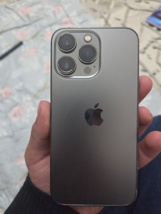 Iphone 13 pro Srochni sotiladi