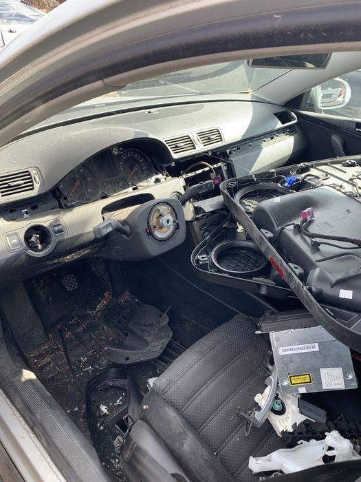 VW Passat B6 2.0TDI седан 2007г. НА ЧАСТИ