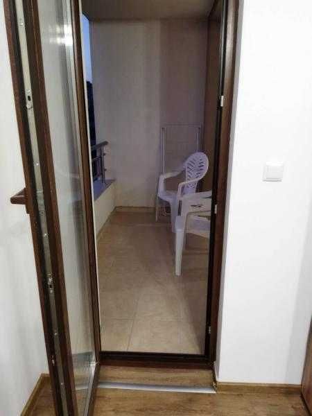 Дава се под наем Двустаен апартамент в Бургас, Меден рудник - зона Б - 80 кв.м за 408 € - Снимка #6