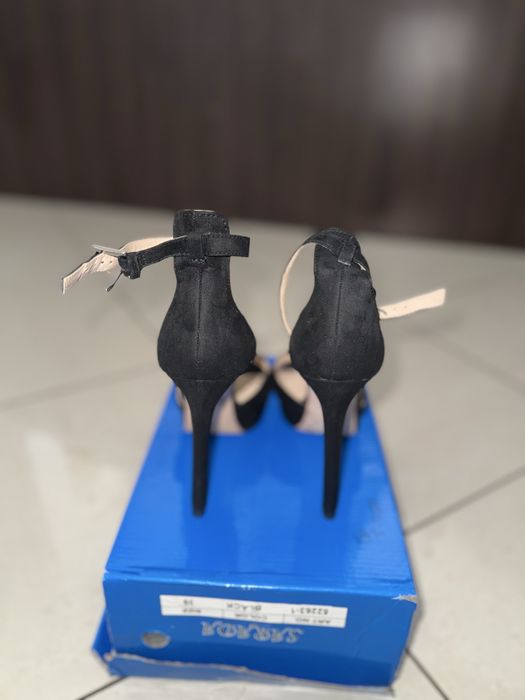 Sandale cu toc 12 cm Zara