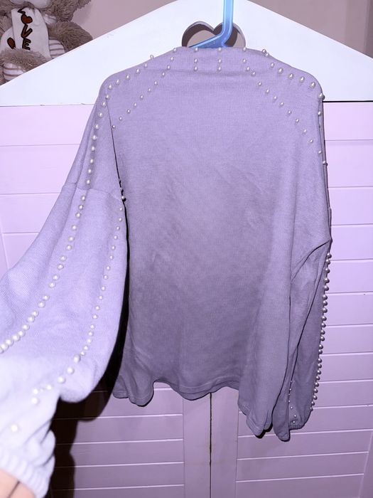 Дамски пуловерчета М размер