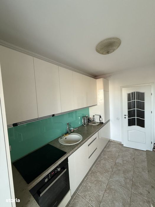 Apartament 2 camere, 57 mp , balcon 7 mp, boxă, Platinia str Constanta