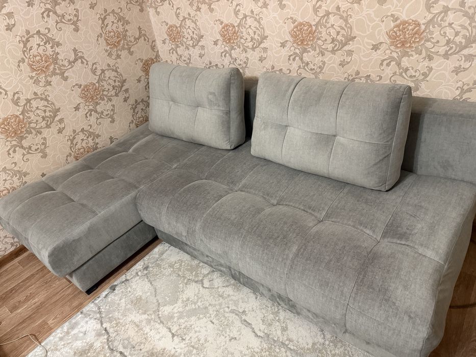 Продам угловой диван