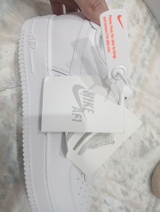Nike air force 1 white