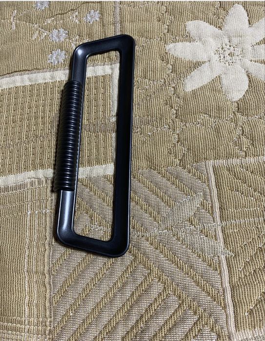 Дръжки за шкафчета