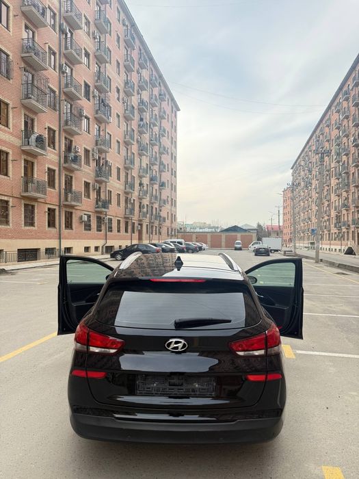 Hyundai i30 sotiladi