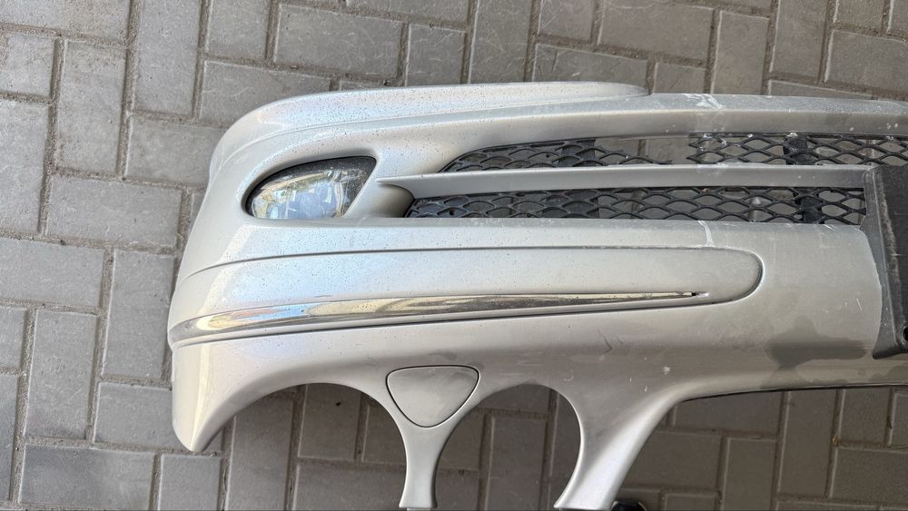 Передний Бампер Mercedes W211