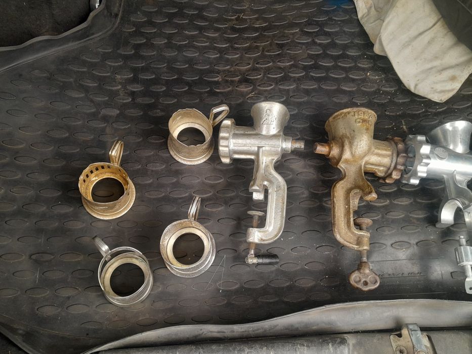 Продам мясорубку