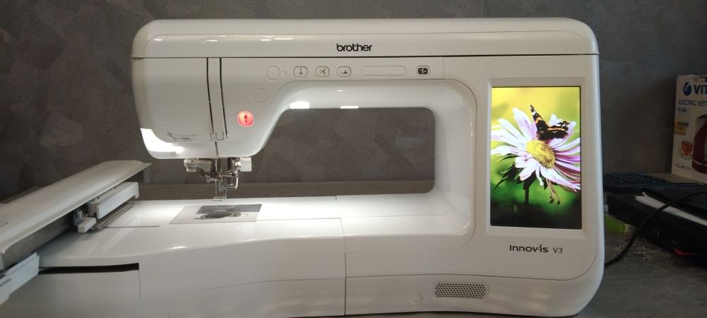 Вышивальная машина Brother