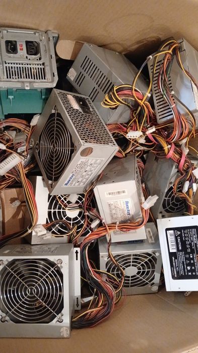 Продам Радиолампы,Радиодетали,Блоки,