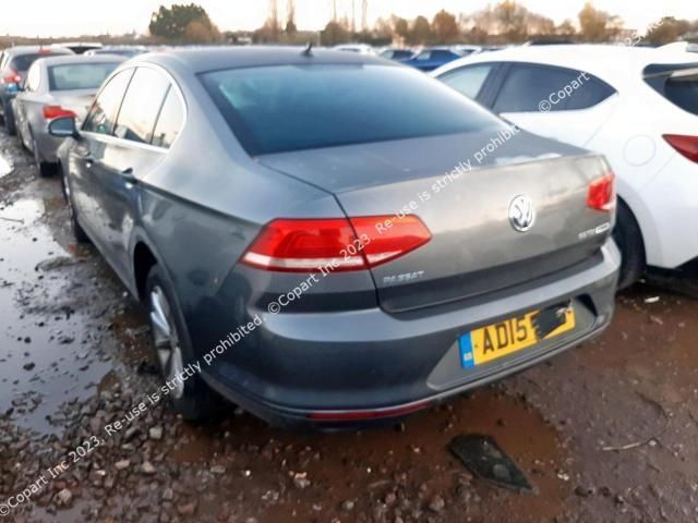 Dezmembrez Volkswagen VW Passat B8 [2014 - 2020] Sedan 2.0 TDI BlueMo