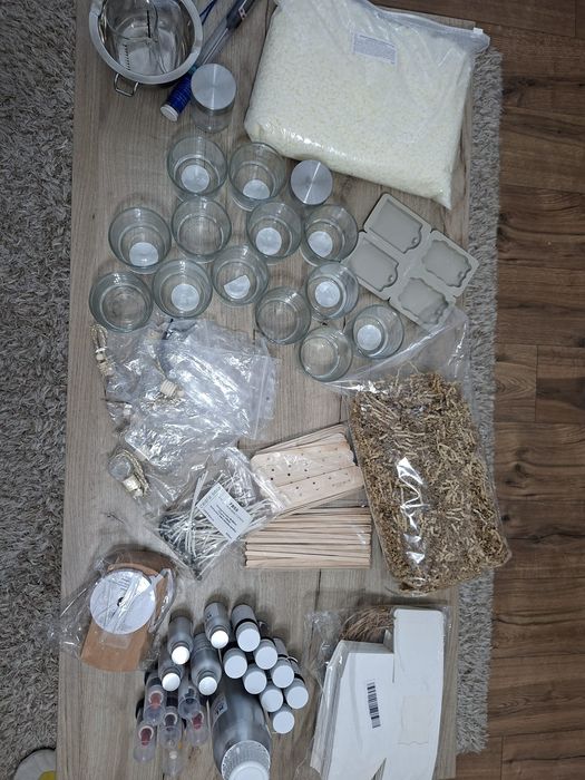 Vand kit lumanari