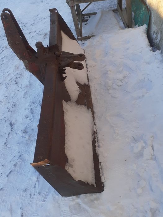 Продам лопату  на трактор