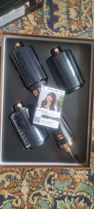 Фен-щетка Rowenta Ultimate Experience CF9620