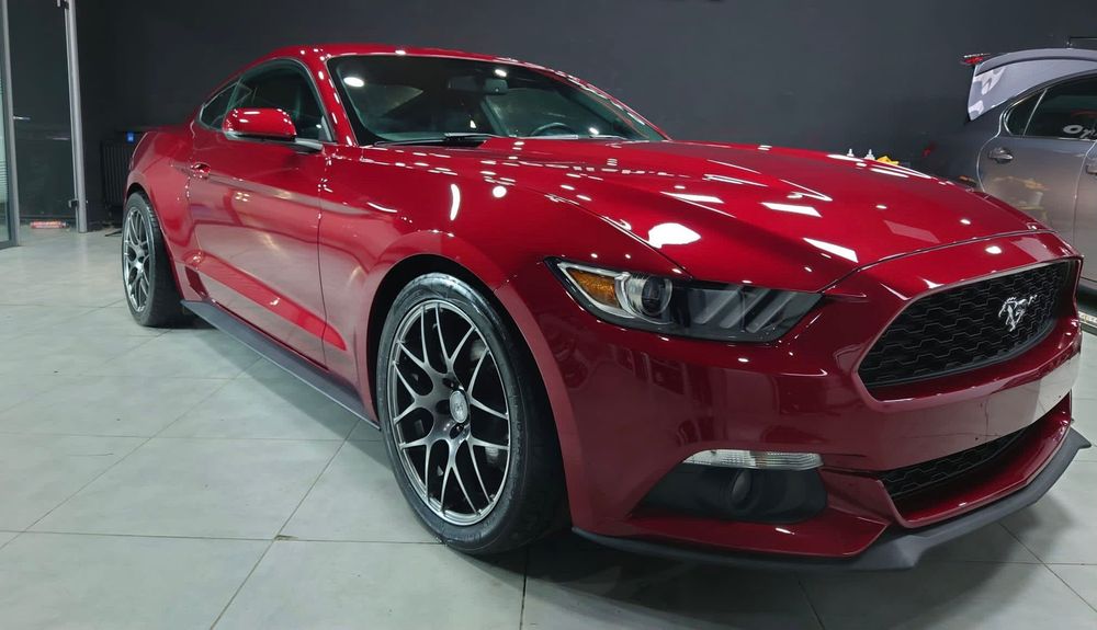 Ford Mustang Ford Mustang 2.3 EcoBoost Automat Versiunea USA