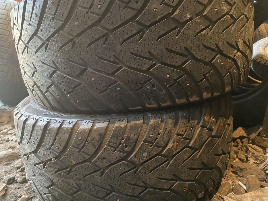 На 17 225/45  4 шт в идеале