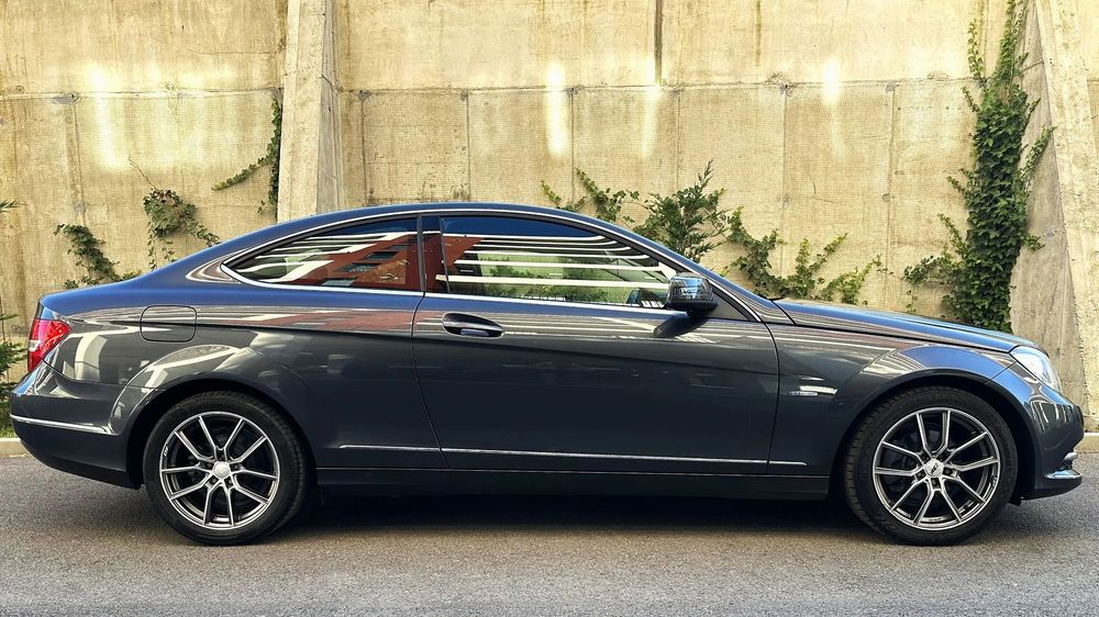 Mercedes-Benz C Mercedes-Benz C180 Coupe C204 Edition 1 | Automată 7G-Tronic | 145.510