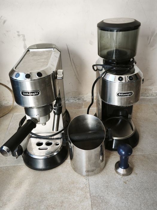 Кафемашина и кафемелачка Delonghi Dedica