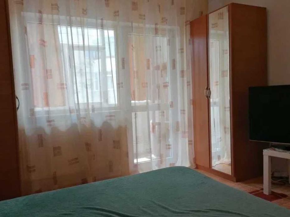 Дава се под наем Тристаен апартамент в Пловдив, Център - 79 кв.м за 244.8 € - Снимка #1
