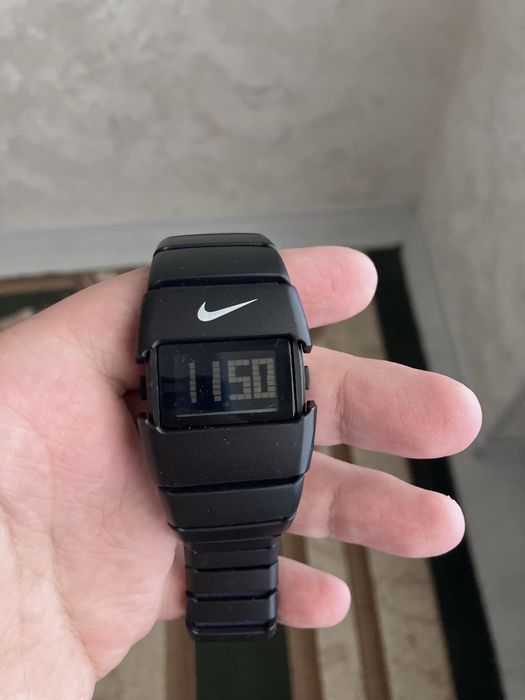 Часы nike пластиковые