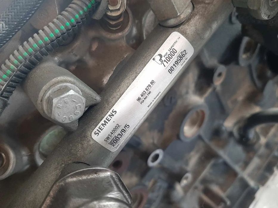 Rampa injectoare 2.0 hdi peugeot 206 peugeot 306 307 partner citroen c5 xsara berlingo 9640387980