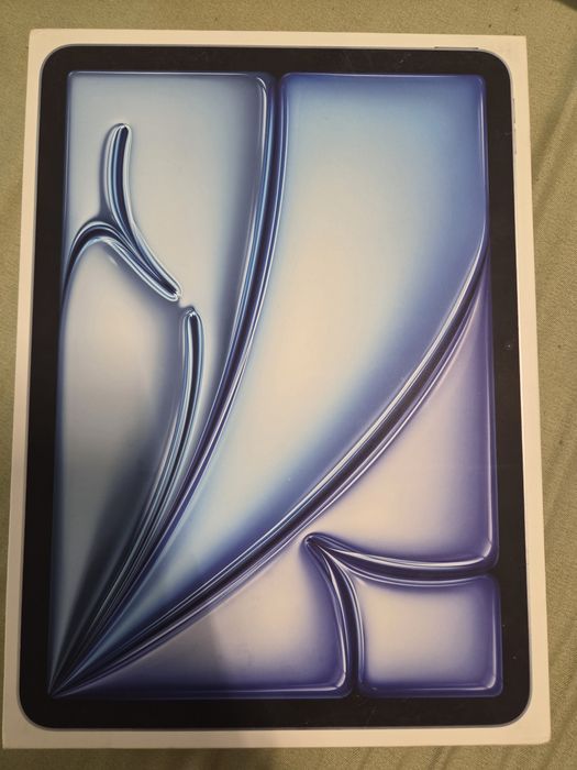 iPad Air 11-inch (M3) - 256- GB-Wi-Fi - NOU- Sigilat!