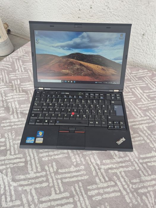 Laptop Lenovo i7 ssd