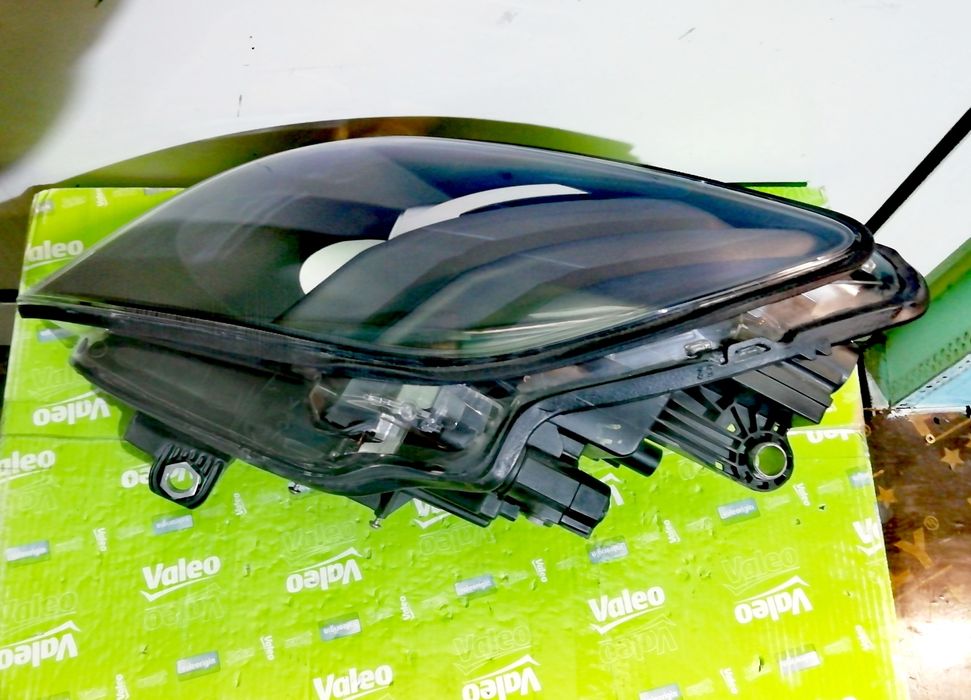 Фар фарове Mercedes SLS GT AMG 63 W197 / Мерцедес СЛС А197  BLACK LINE