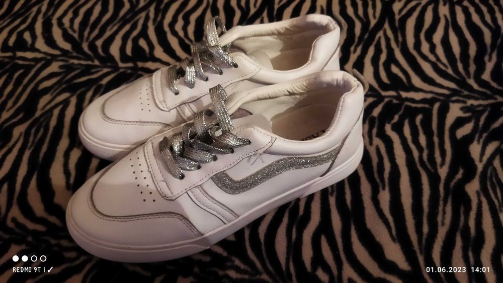 Продам женскую обувь и одежду