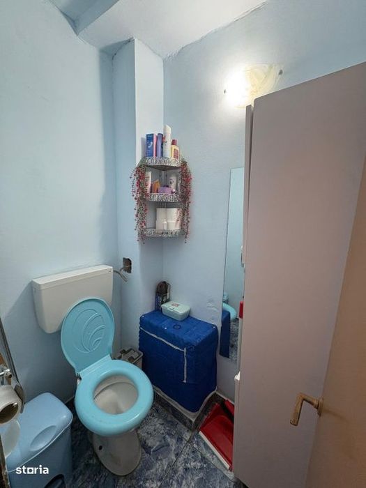 Apartament 3 camere, 64 mp utili, etaj 4/4 – acoperis , orientare ve