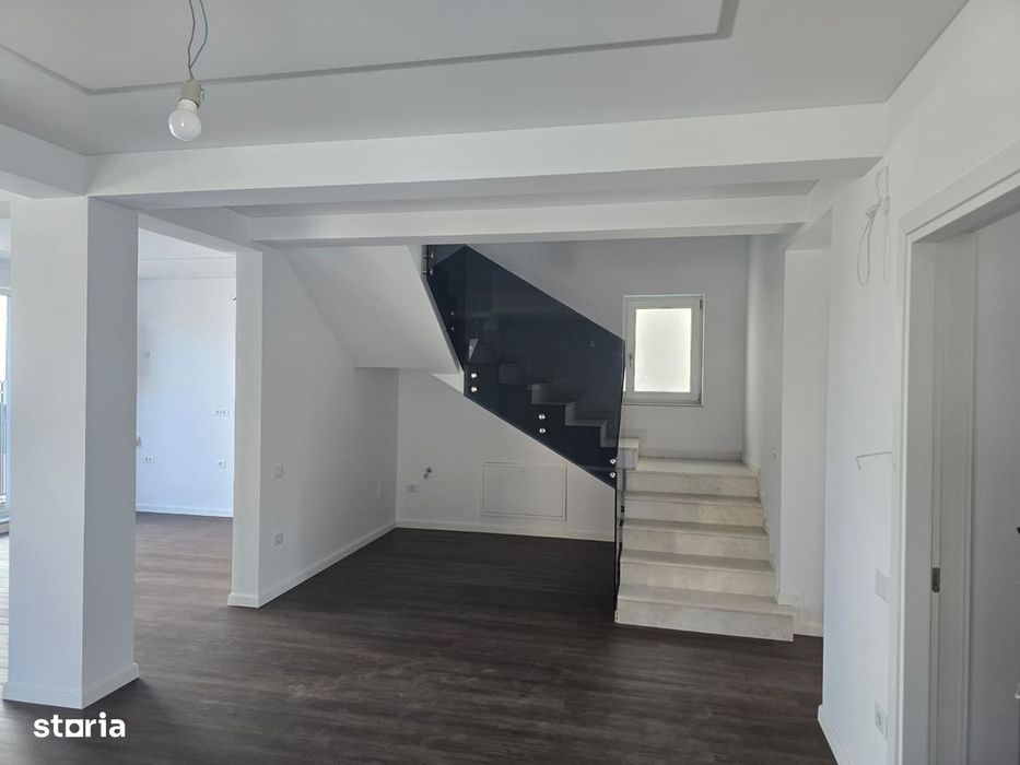 Vila de vanzare in Palazu Mare zona centrala